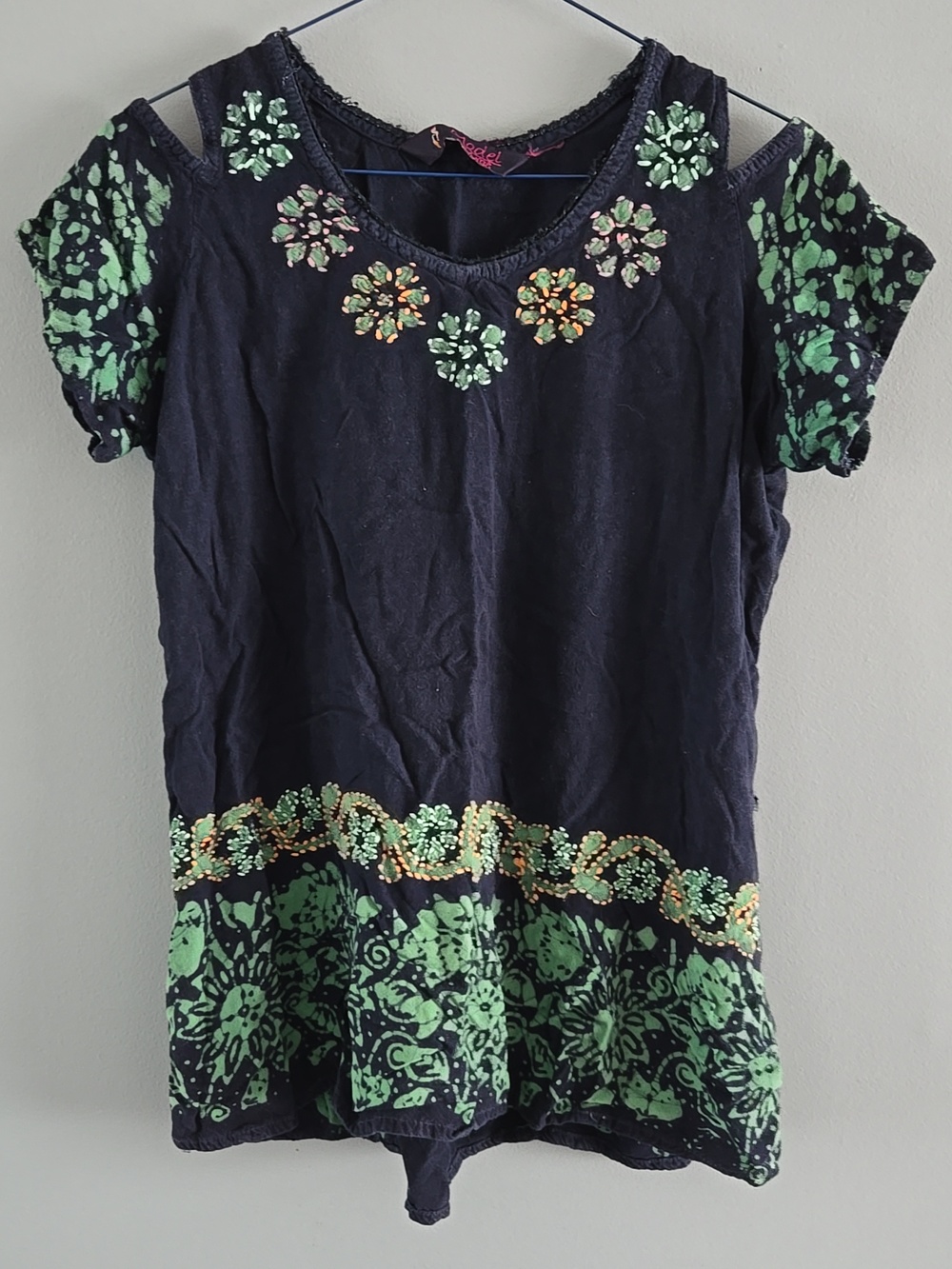 Floral Embroidered Navy and Green Tunic By Model France, Medium